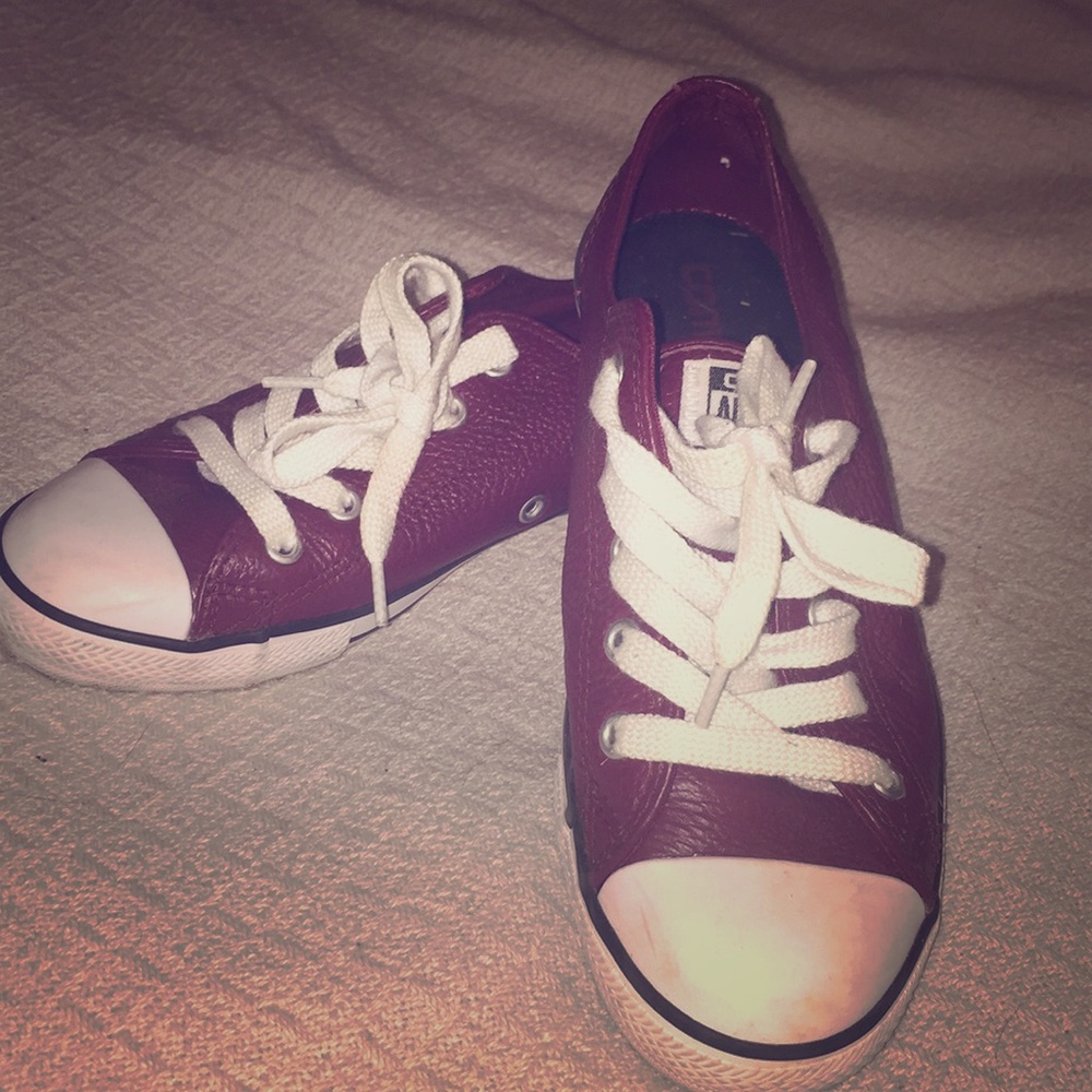 Converse Maroon Leather Shoes
